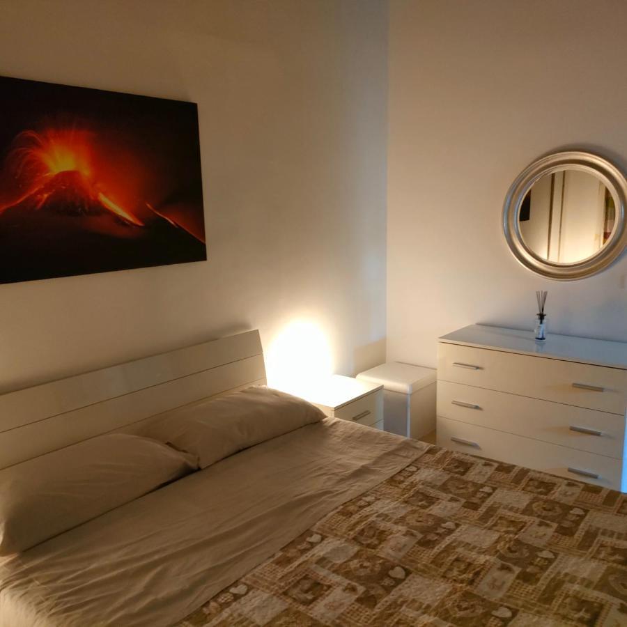 Vghouse Apartment Catania Ngoại thất bức ảnh