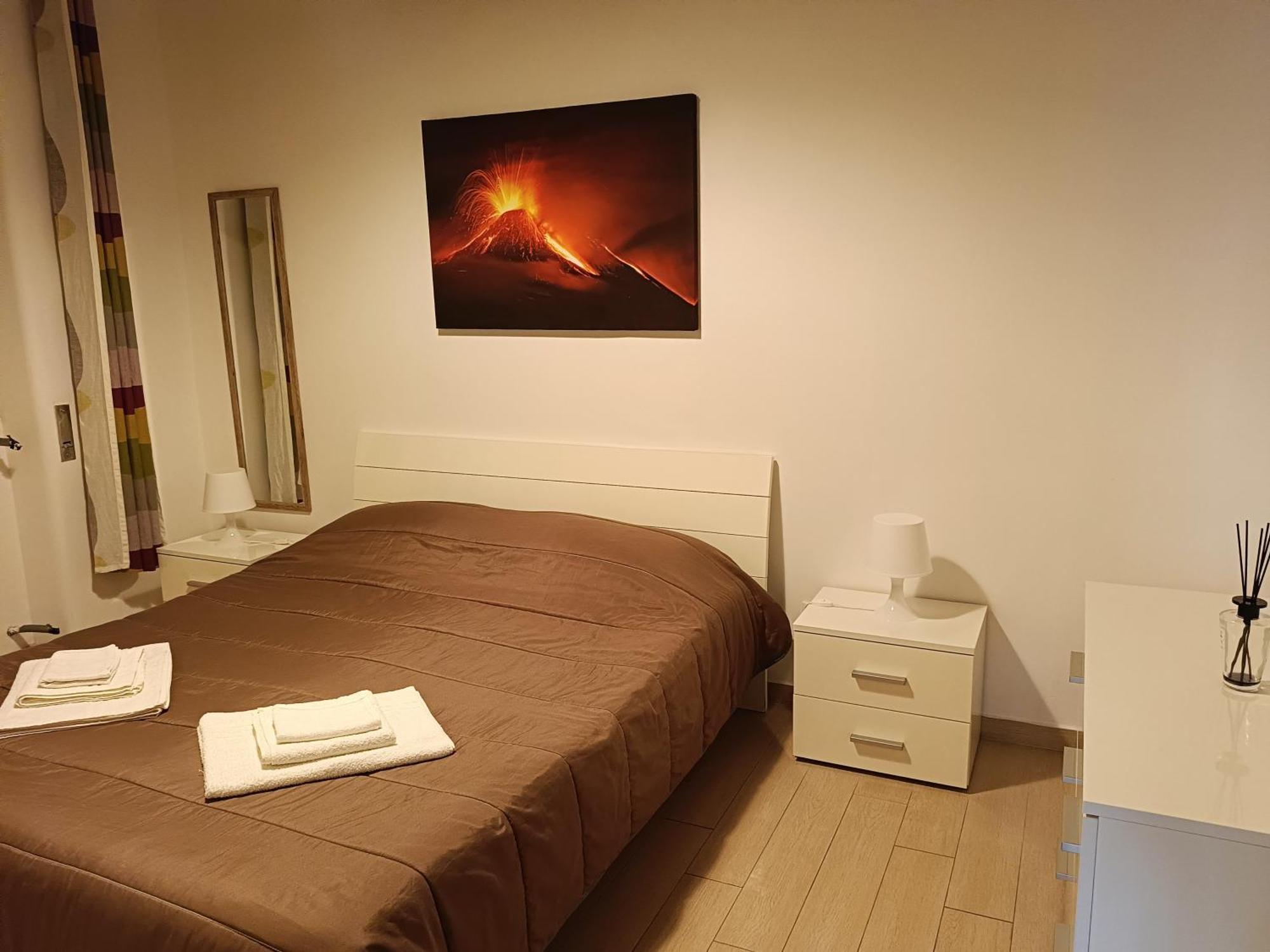 Vghouse Apartment Catania Ngoại thất bức ảnh